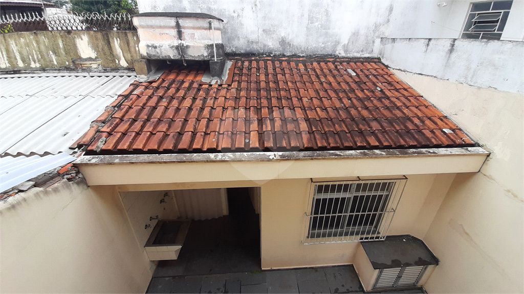 Casa a venda na Vila Galvão, com 3 quartos , 2 vagas de garagem . Próximo ao Lago dos Patos 