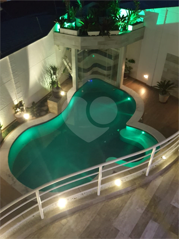 Sobrado alto padrão no  Jardim Leonor Mendes de Barros, 4 suítes, piscina