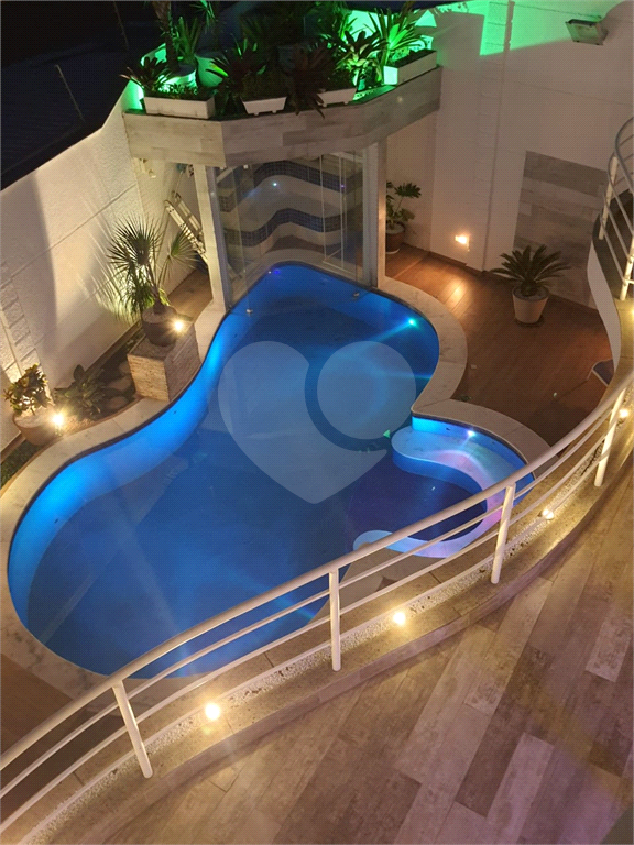 Sobrado alto padrão no  Jardim Leonor Mendes de Barros, 4 suítes, piscina