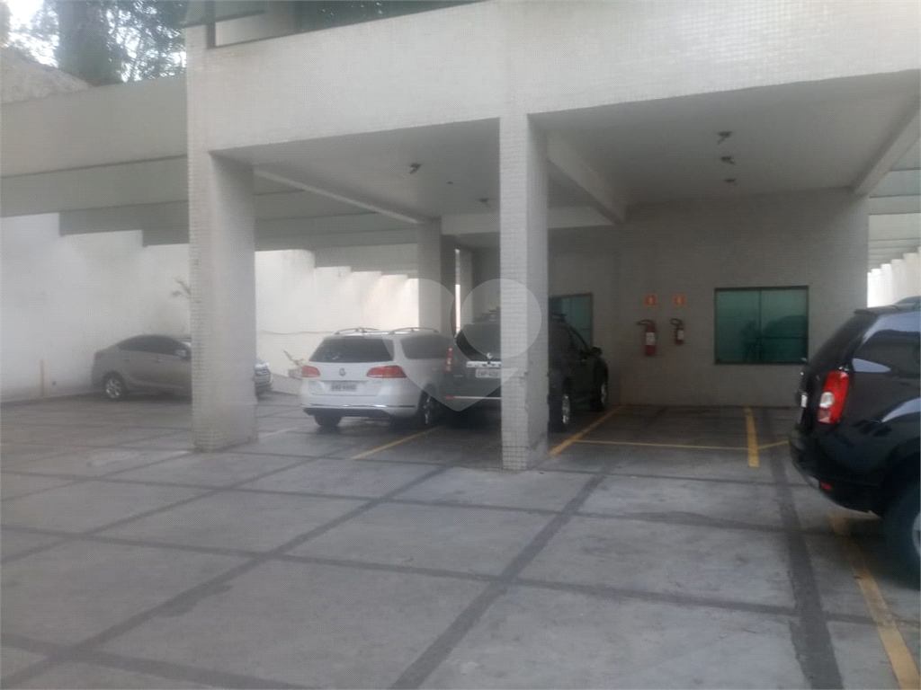 Prédio em Santana a venda com  2.000 metros