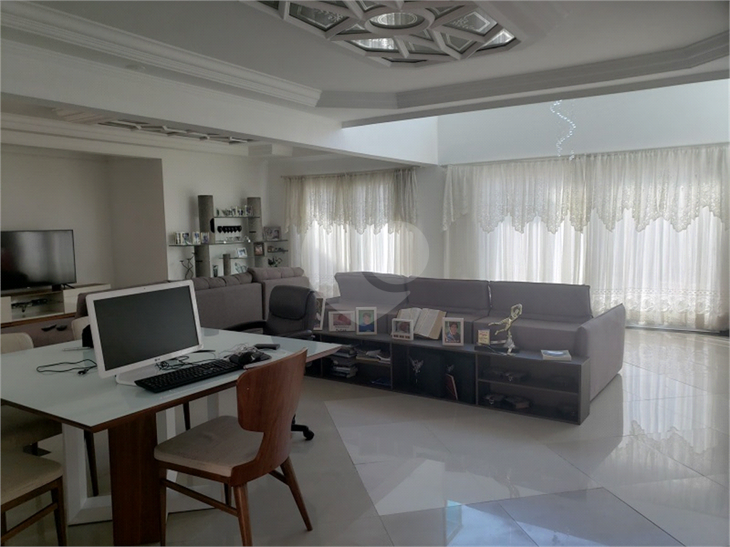 SOBRADO ALTO PADRÃO BAIRRO CITY AMÉRICA  - 500m²