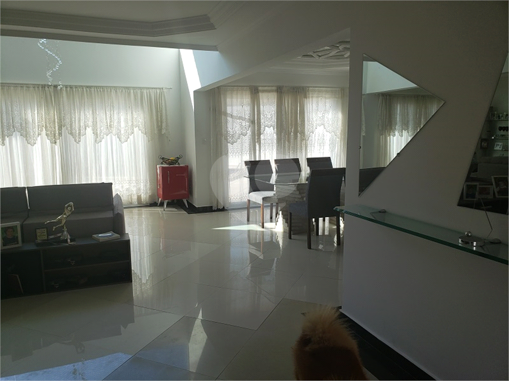 SOBRADO ALTO PADRÃO BAIRRO CITY AMÉRICA  - 500m²