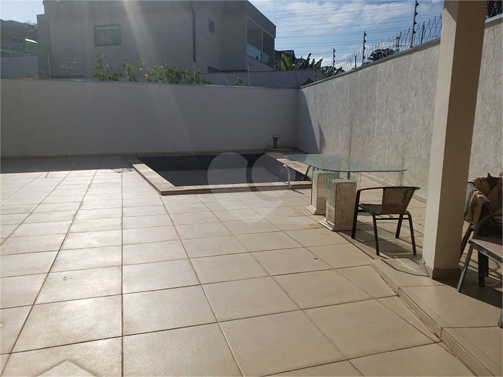 SOBRADO ALTO PADRÃO BAIRRO CITY AMÉRICA  - 500m²