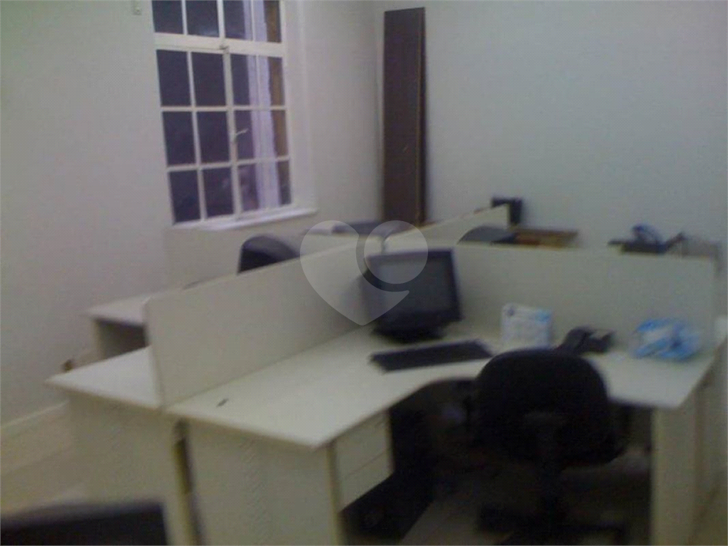 SALAS em CENTRO
