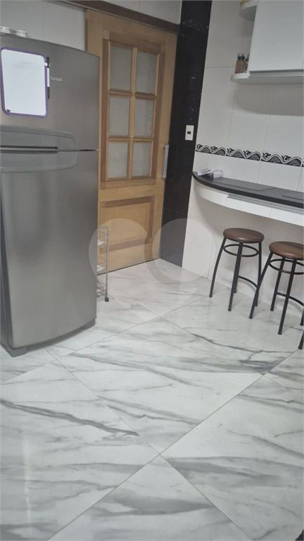 Casa em condominio com linda vista para Serra da Cantareira 