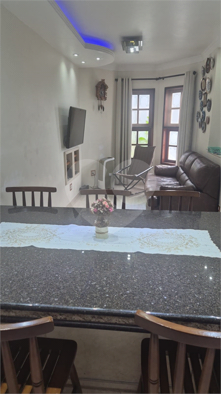 Casa em condominio com linda vista para Serra da Cantareira 