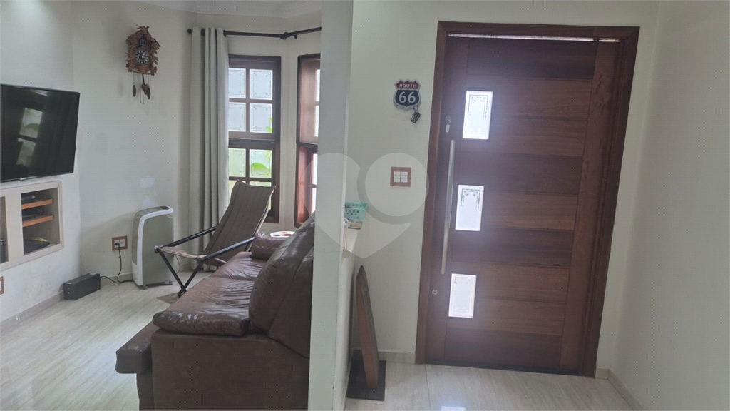 Casa em condominio com linda vista para Serra da Cantareira 