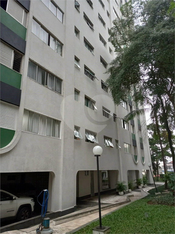 Apartamento à Venda em Santana !