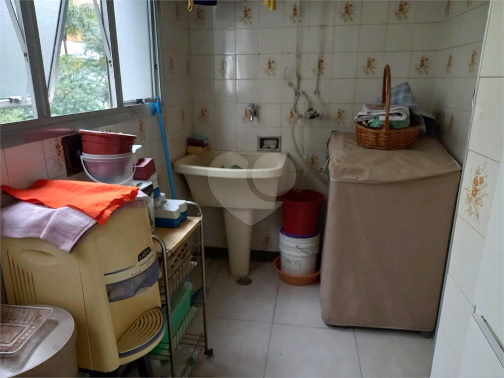Apartamento à Venda em Santana !