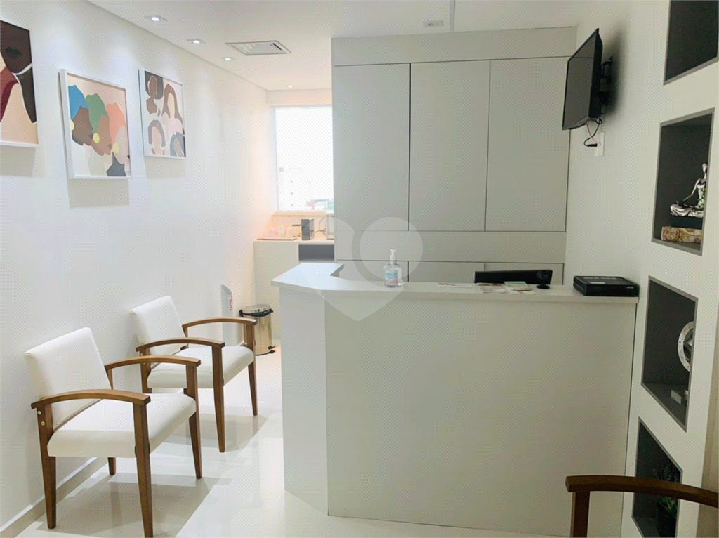 Sala Comercial Decorada! Impecável!