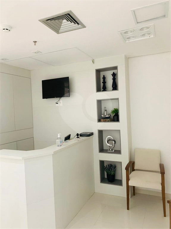 Sala Comercial Decorada! Impecável!