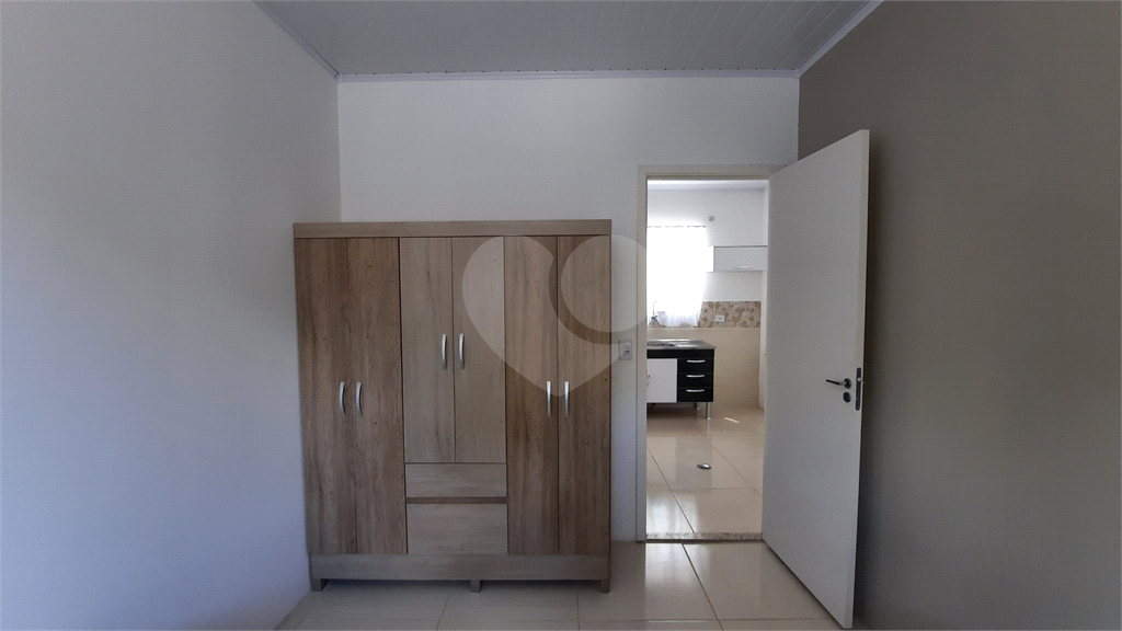 CONDOMÍNIO em LOPES DE OLIVEIRA