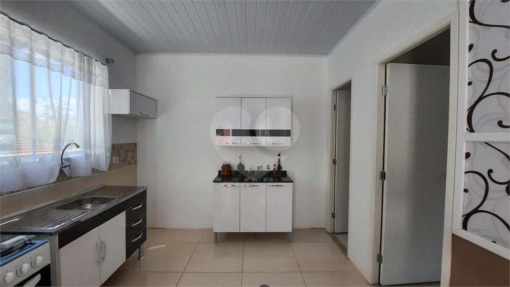 CONDOMÍNIO em LOPES DE OLIVEIRA