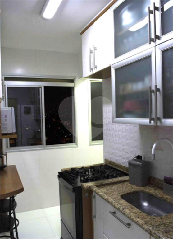 APARTAMENTO em CASA VERDE