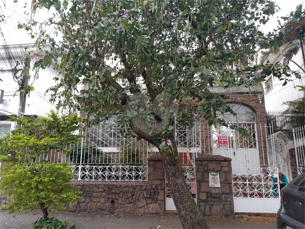 Sobrado à venda e aluguel com 4 quartos, 300m² - Foto 4