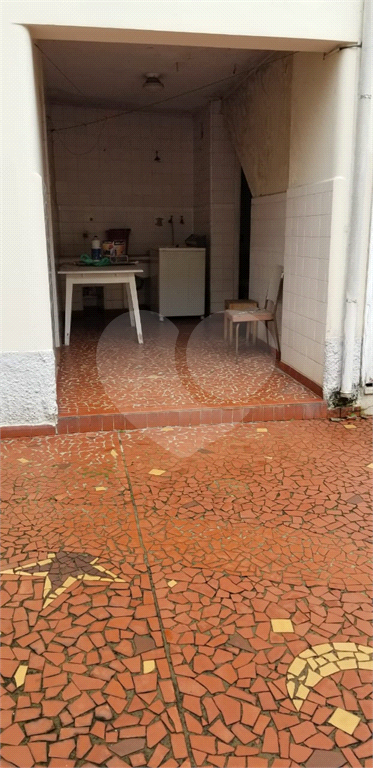 Sobrado à venda e aluguel com 4 quartos, 300m² - Foto 21