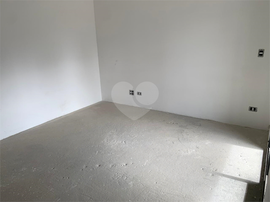 APARTAMENTO em TUCURUVI