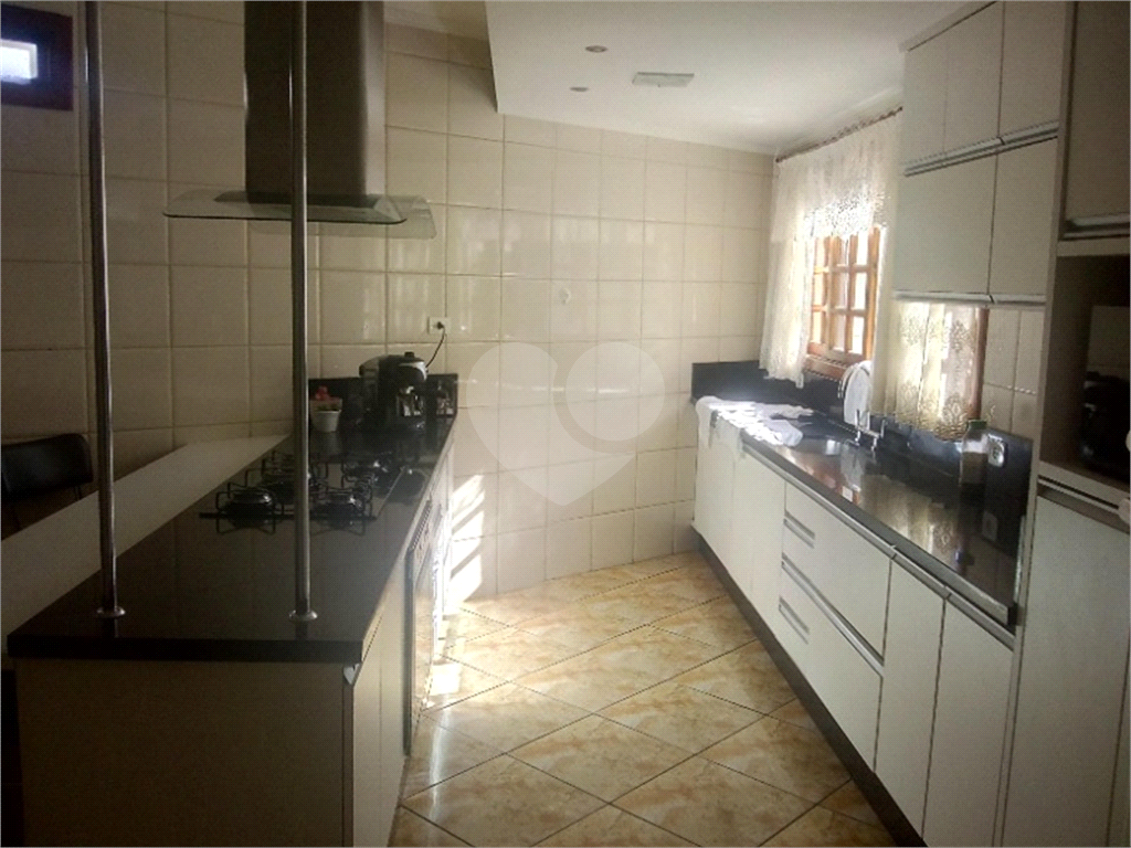 Excelente Sobrado à venda com 356 m² e 3 dormitórios, Vila Rosália, Guarulhos.