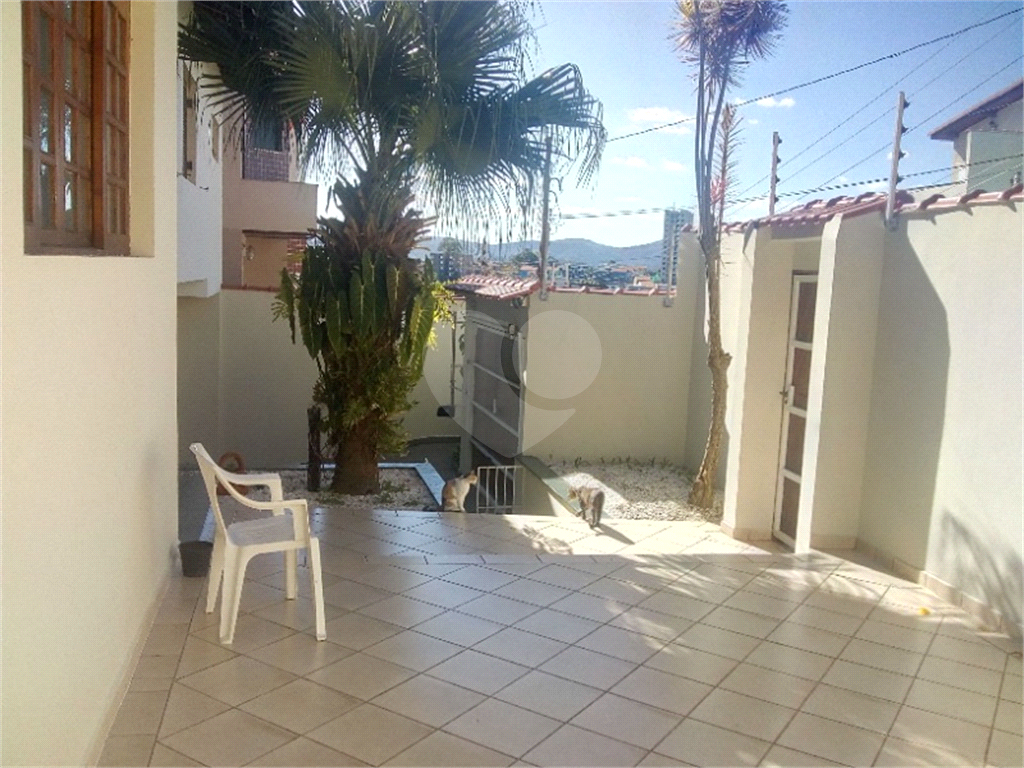 Excelente Sobrado à venda com 356 m² e 3 dormitórios, Vila Rosália, Guarulhos.