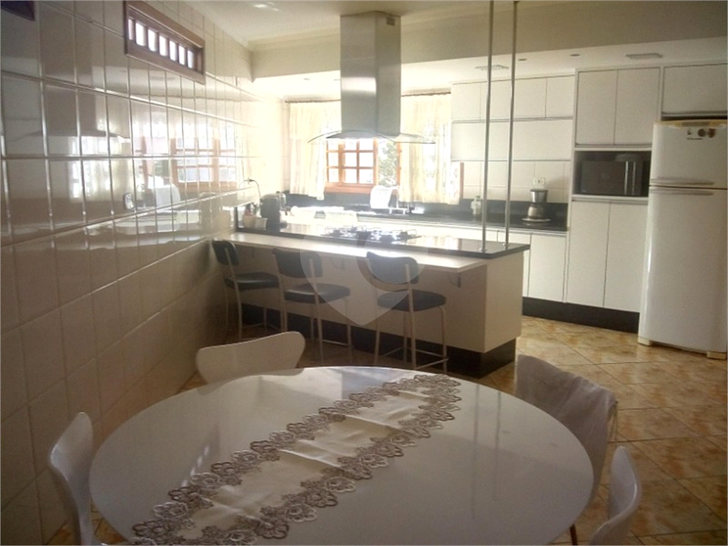 Excelente Sobrado à venda com 356 m² e 3 dormitórios, Vila Rosália, Guarulhos.