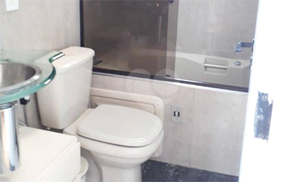 APARTAMENTO em TATUAPÉ