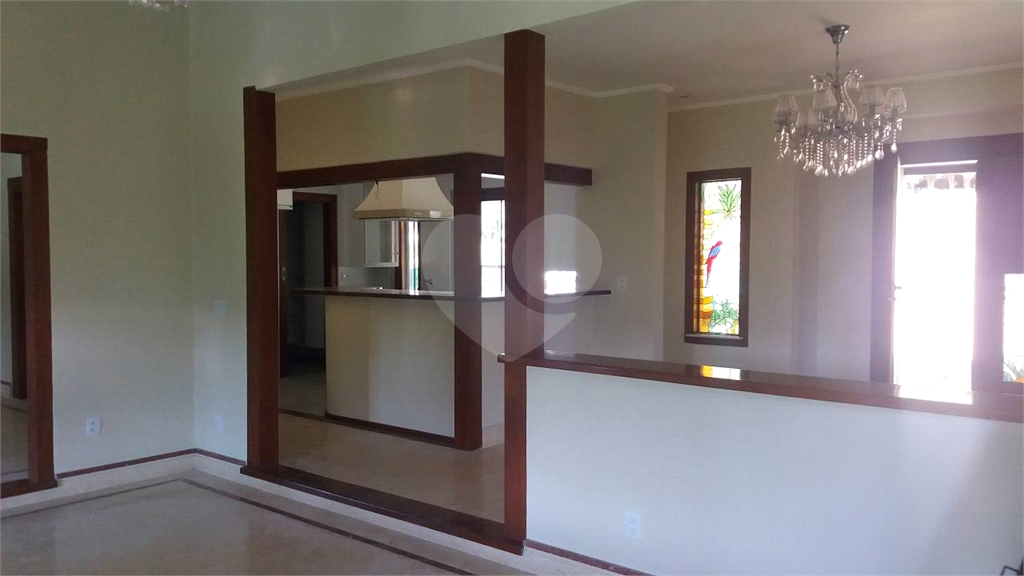 Casa à venda com 3 quartos, 600m² - Foto 5