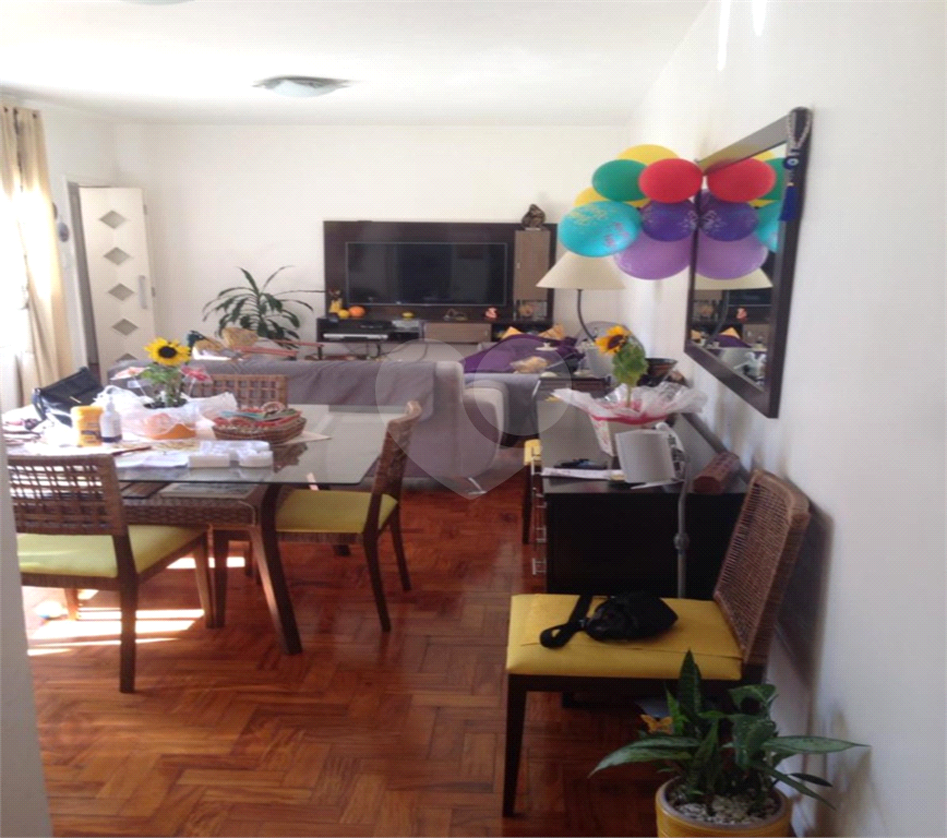 Prédio no bairro do Bom Retiro