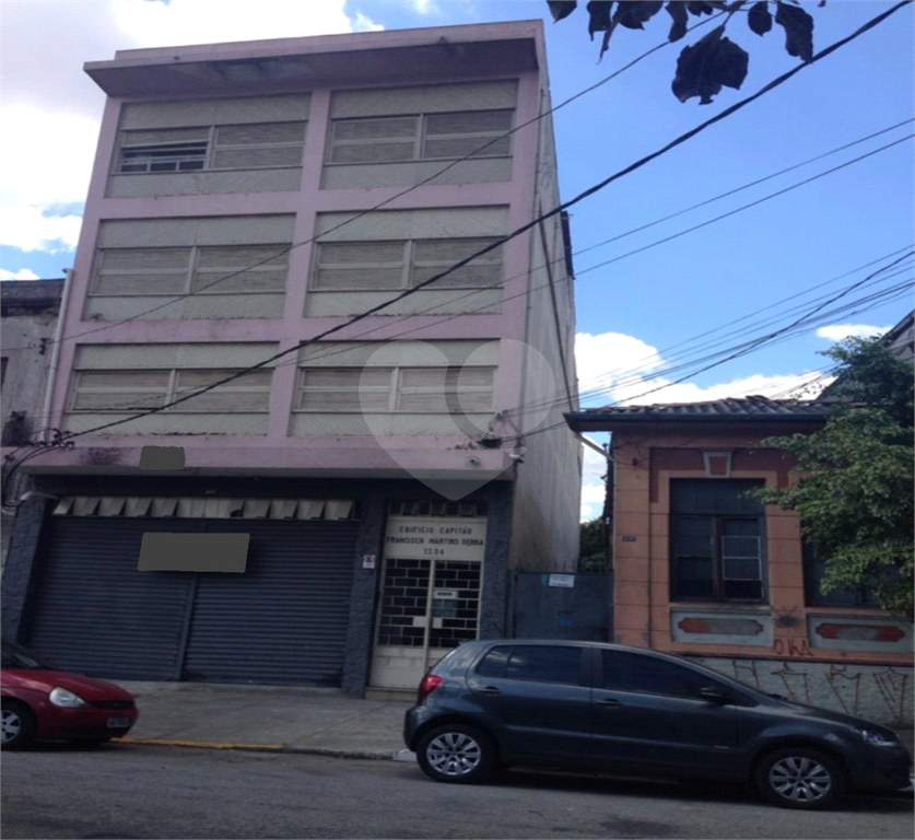 Prédio no bairro do Bom Retiro