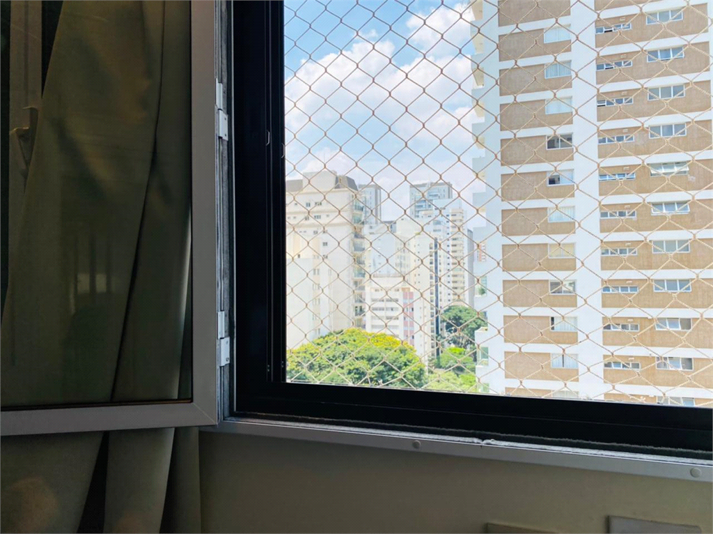 Moena Reformado!  02 suítes e 04 vagas. vista para o verde