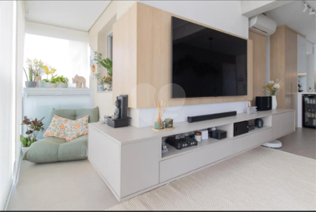 Jardim São Paulo Apartamento à venda de porteira fechada em prédio seminovo próximo ao Metrô!!!