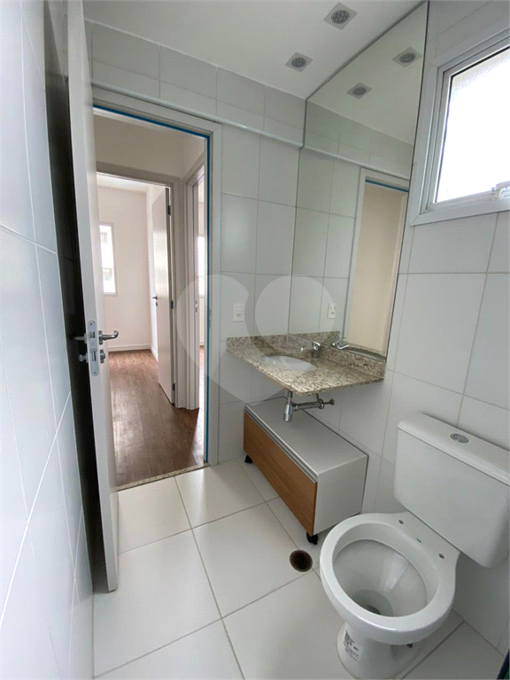 APARTAMENTO em VILA PRUDENTE