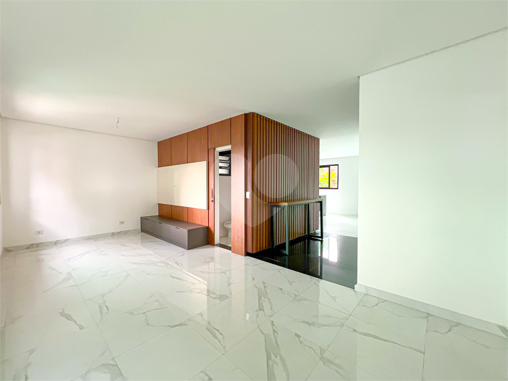 Casa em Condomínio Jardim Floresta