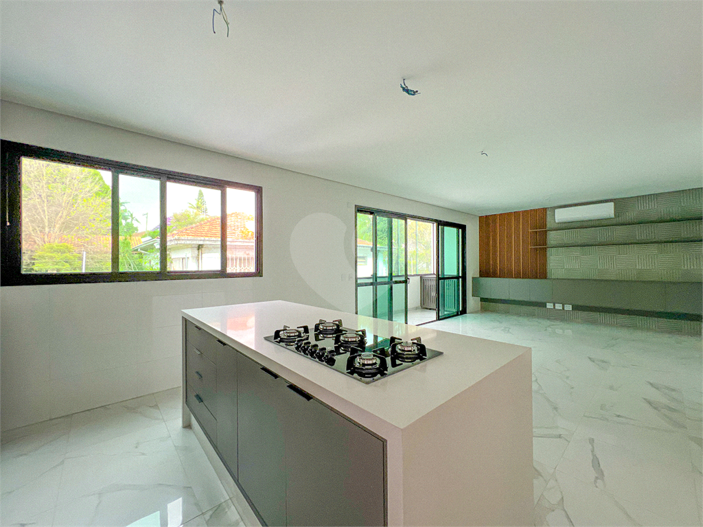 Casa em Condomínio Jardim Floresta
