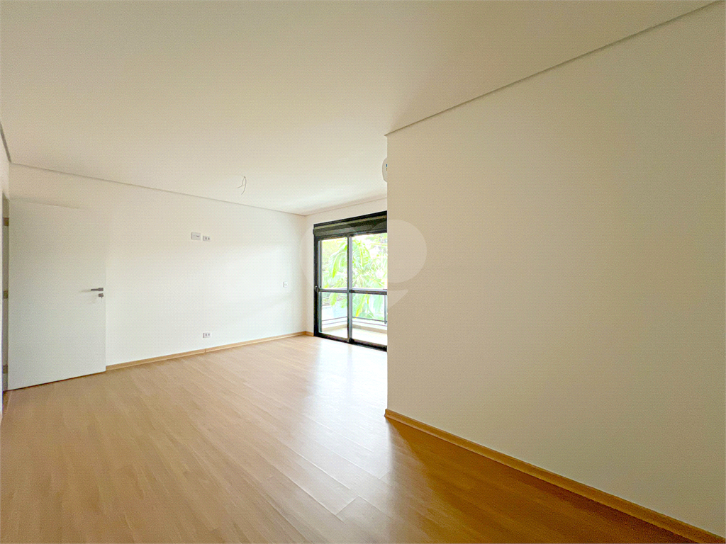 Casa em Condomínio Jardim Floresta