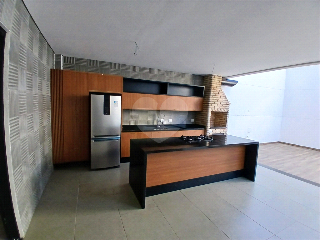 Casa em Condomínio Jardim Floresta