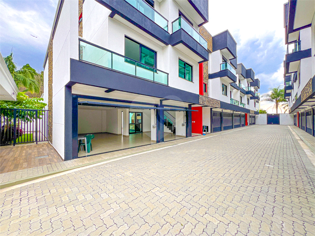 Casa de condominio 400 m² 4 suites alto padrão Jardim Floresta - Cantareira