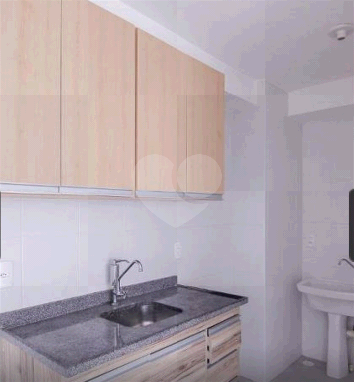 APARTAMENTO em VILA LEOPOLDINA