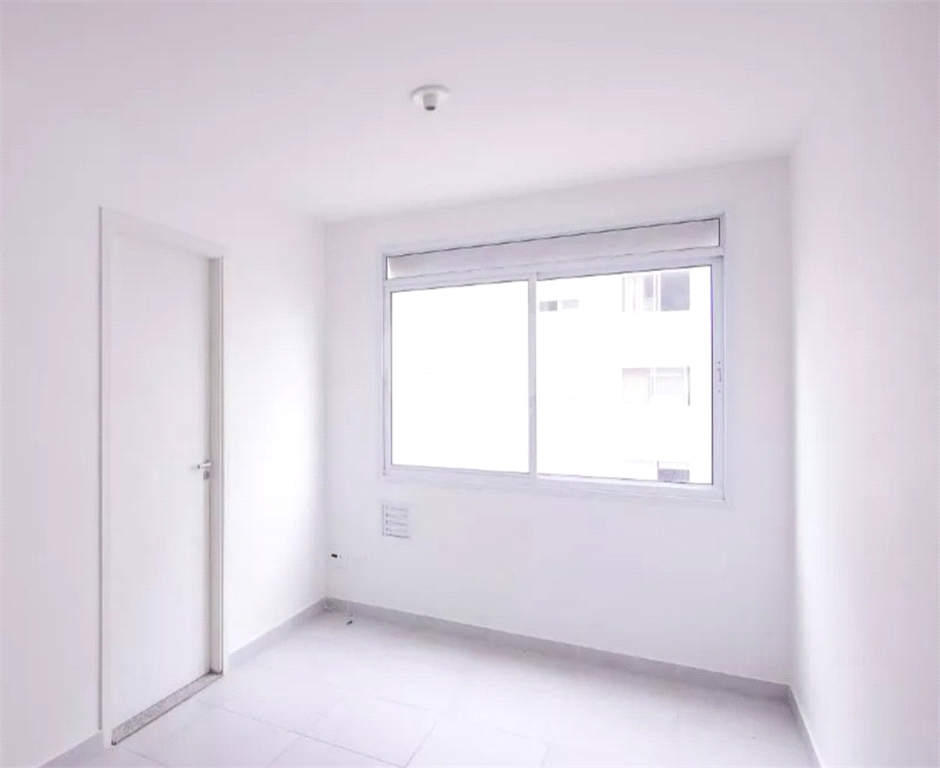 APARTAMENTO em VILA LEOPOLDINA