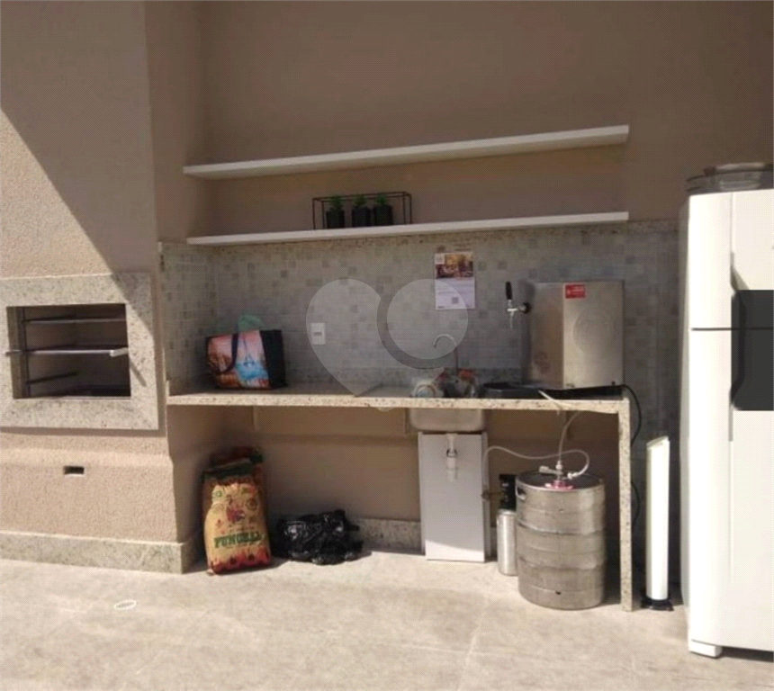 APARTAMENTO em VILA LEOPOLDINA