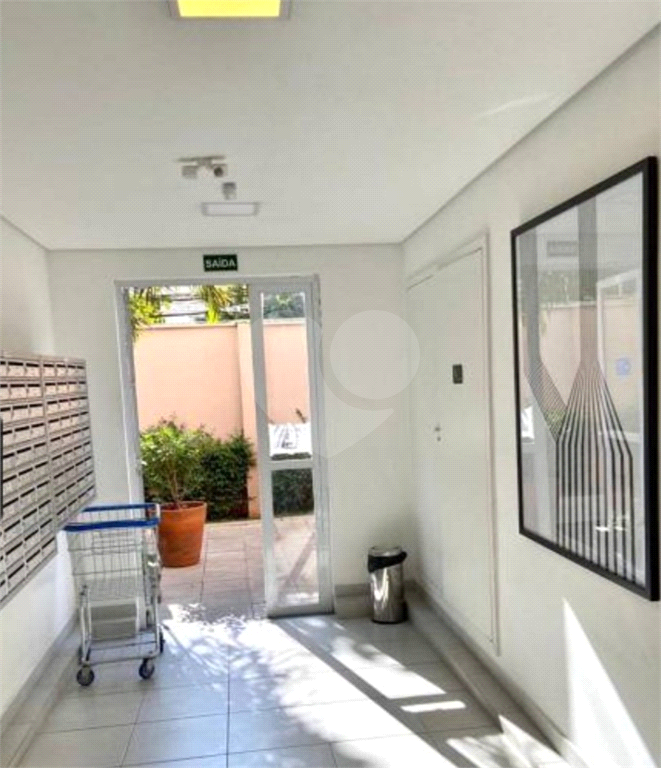 APARTAMENTO em VILA LEOPOLDINA