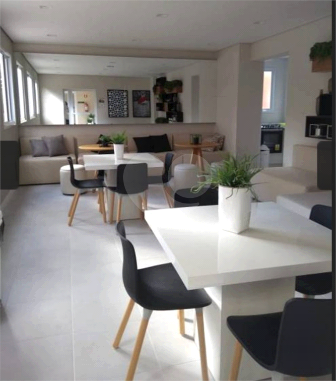 APARTAMENTO em VILA LEOPOLDINA