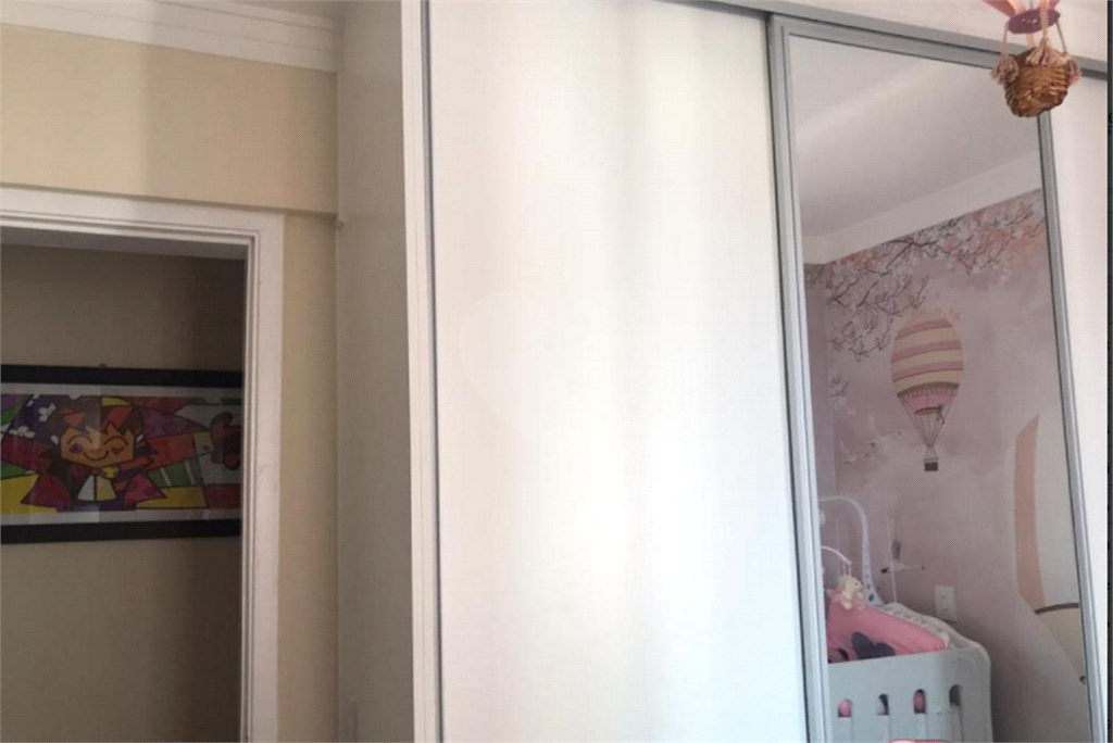 APARTAMENTO em CASA VERDE