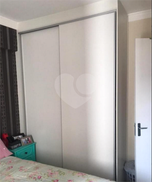 APARTAMENTO em CASA VERDE