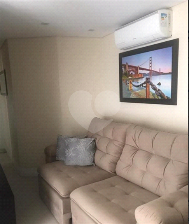 APARTAMENTO em CASA VERDE