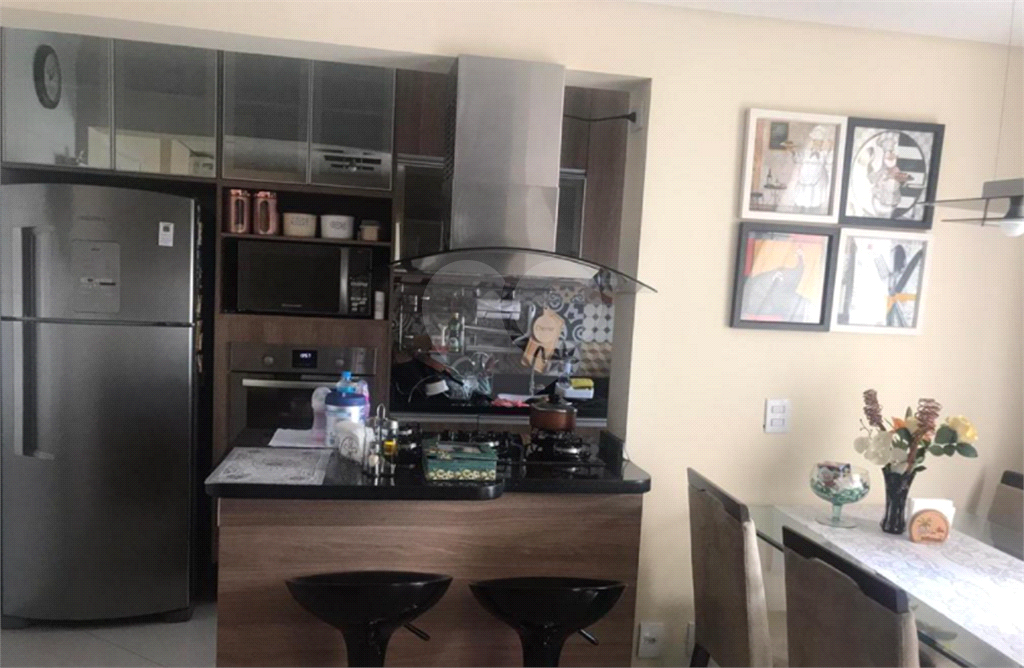 APARTAMENTO em CASA VERDE