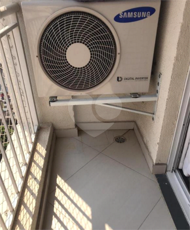 APARTAMENTO em CASA VERDE