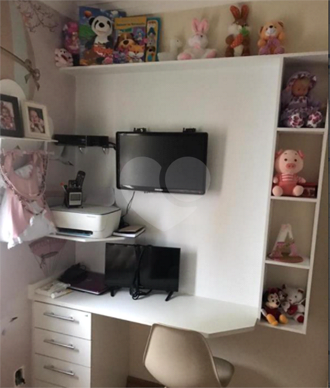 APARTAMENTO em CASA VERDE