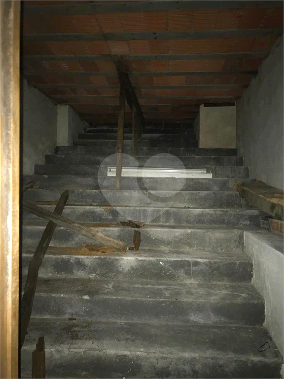 Prédio em Santana com 600 metros