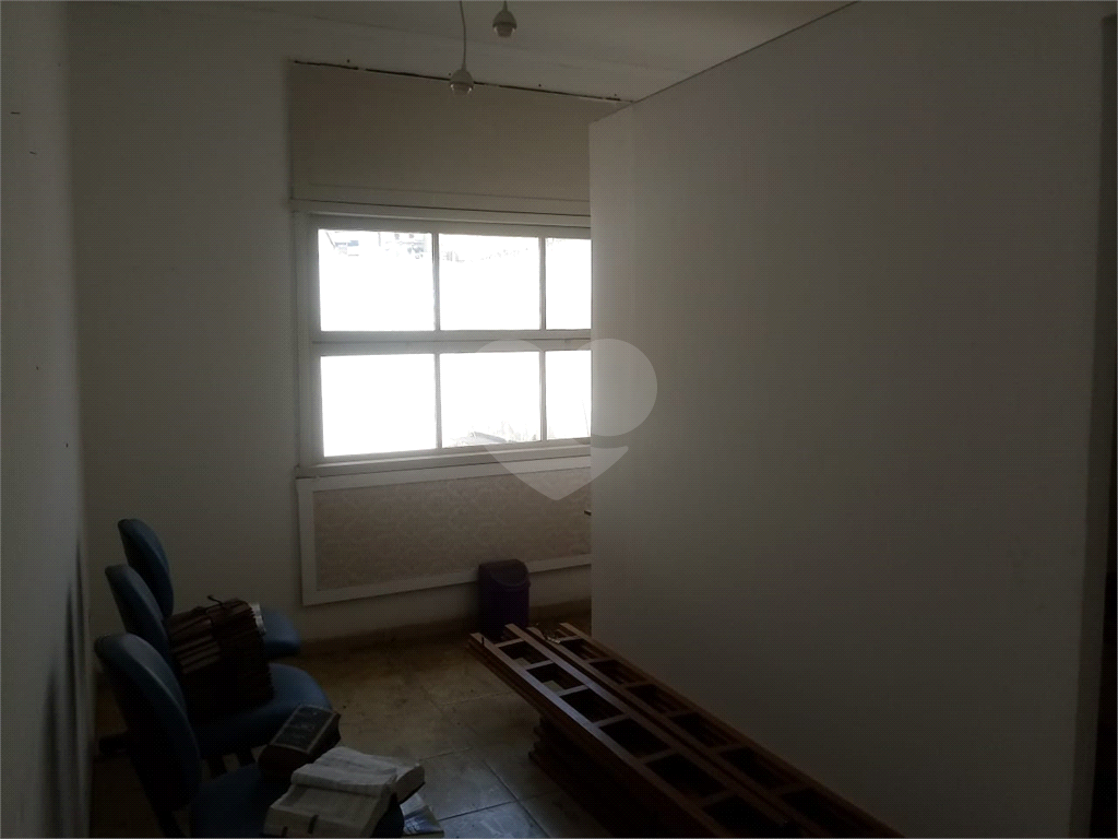 Prédio em Santana com 600 metros