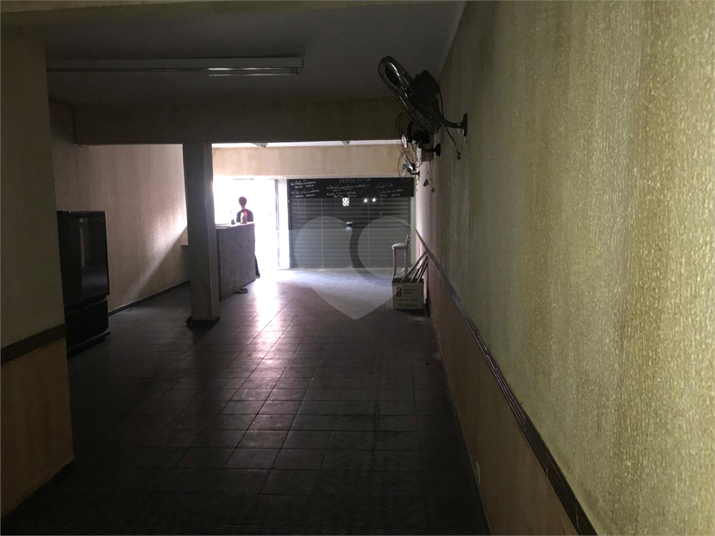 Prédio em Santana com 600 metros